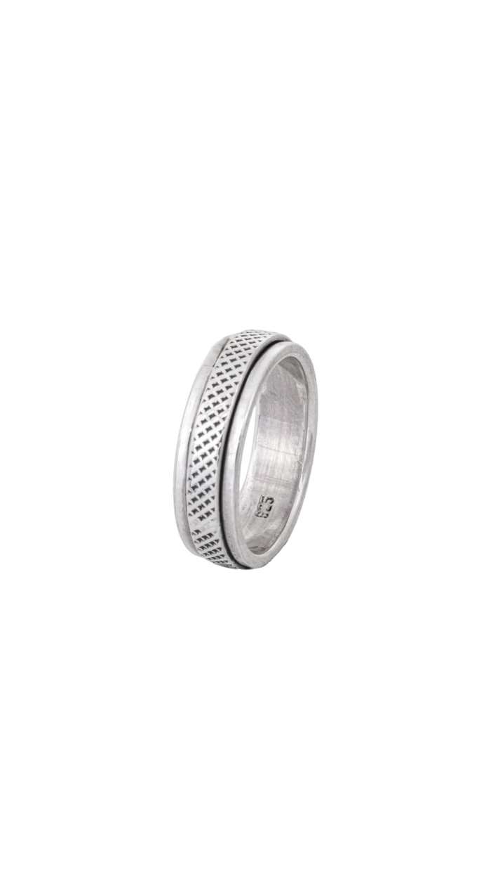 Men's Diamond Cut Pattern 925 Silver Ring