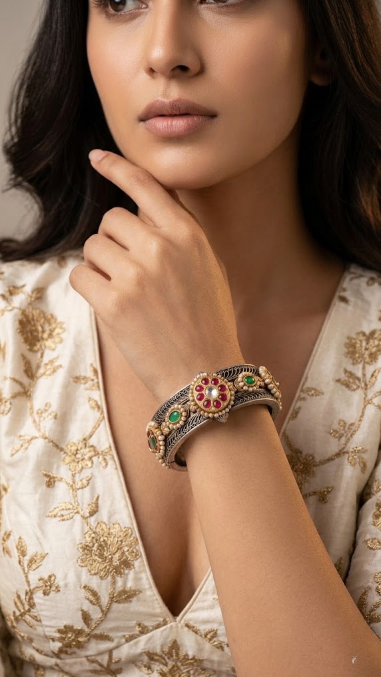 AJB Silver Arte: Antique Kundan 925 Solid Silver Bangle