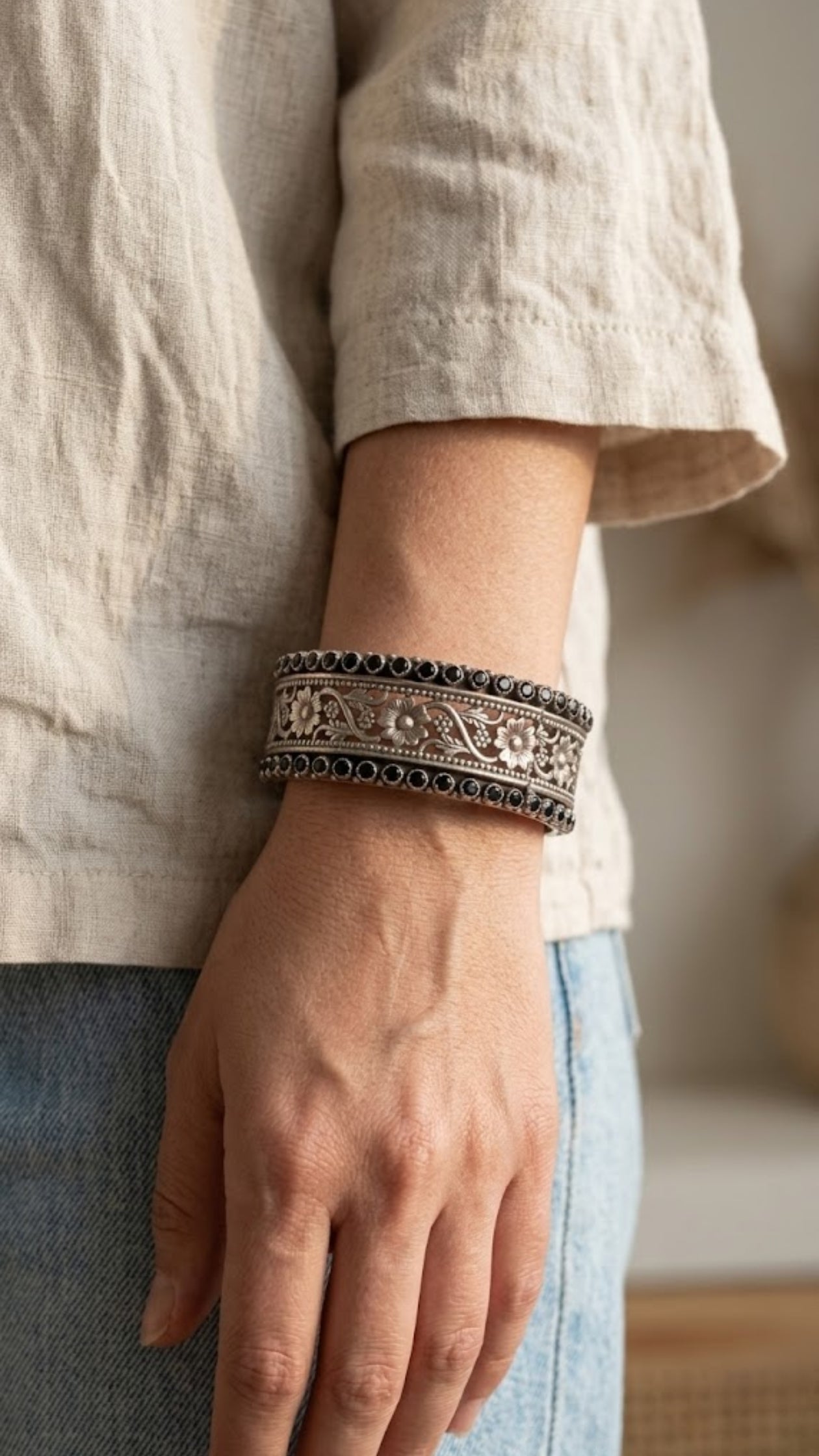 AJB Silver Arte Floral Cut-Out 925 Silver Bangle