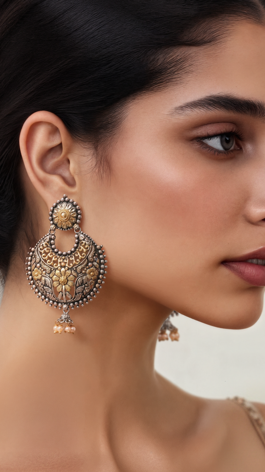 Antique Dual Tone Silver Chandbali Earrings