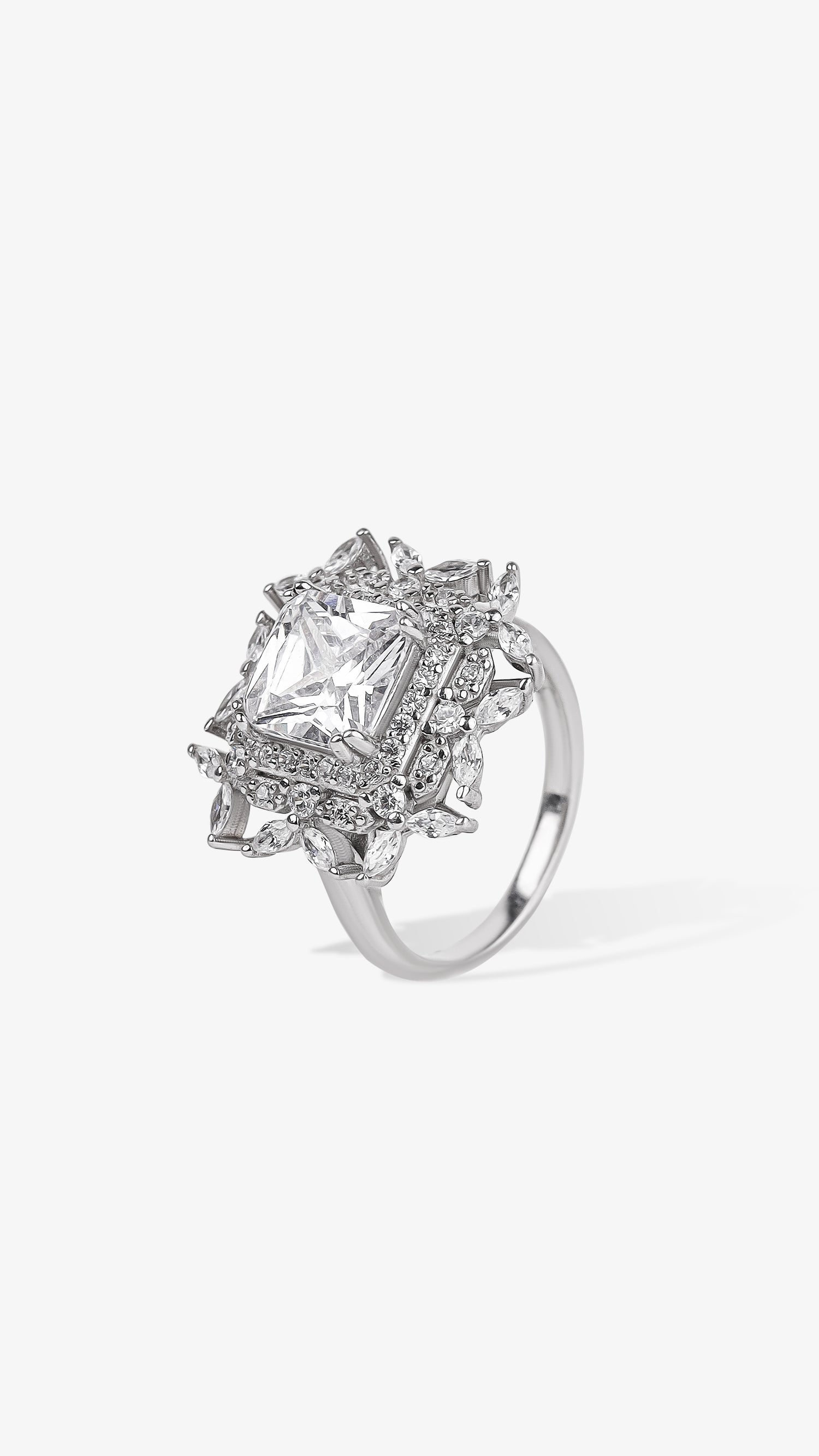 Vintage Floral Halo 925 Silver Ring