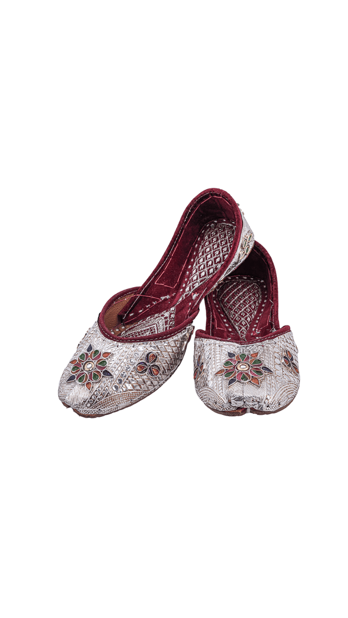 Silver Enamel Juttis