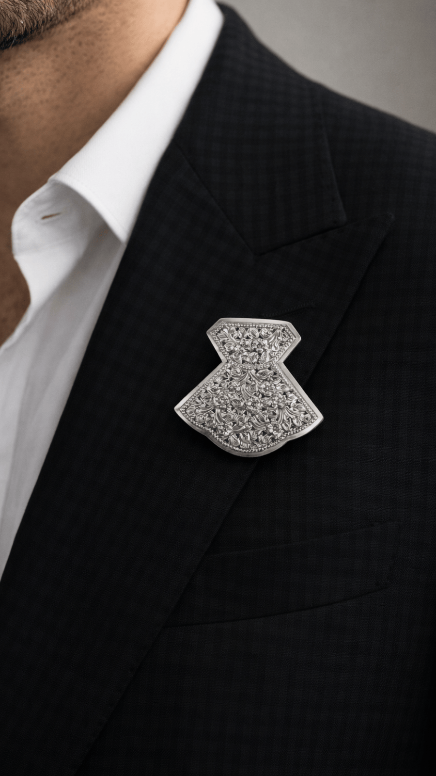 AJB SilverArte The Vintage Filigree Shield Pin