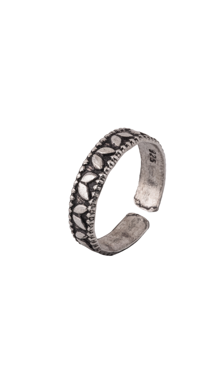 Leafy Vine Band Toe Ring